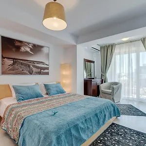 Bucharest Airport Suites&villas Appartamento
